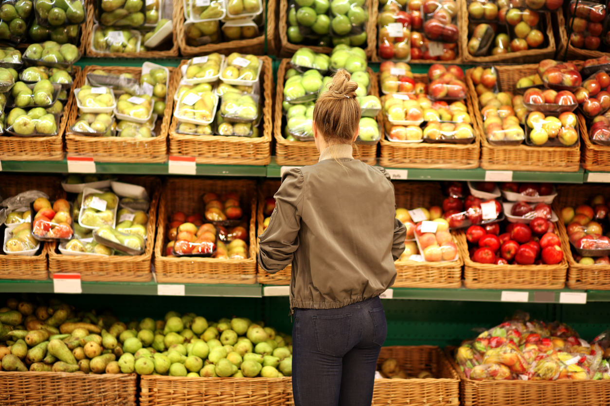 Sở thích của người tiêu dùng để mua sản phẩm không nhãn tăng lên sau khi tiếp xúc với các sản phẩm GMO được dán nhãn 