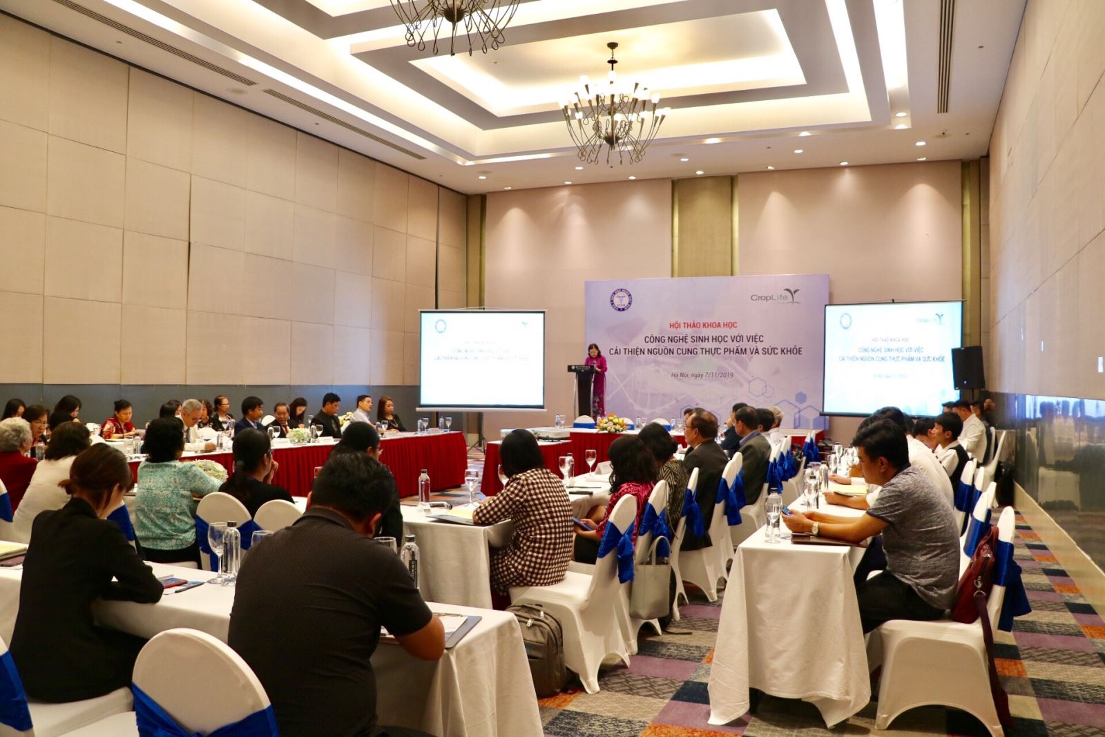 Công nghệ sinh học với việc cải thiện nguồn cung thực phẩm và sức khỏe